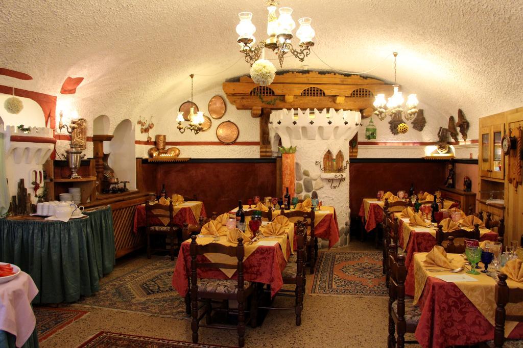 Hotel Ancora Castello-Molina di Fiemme Εξωτερικό φωτογραφία