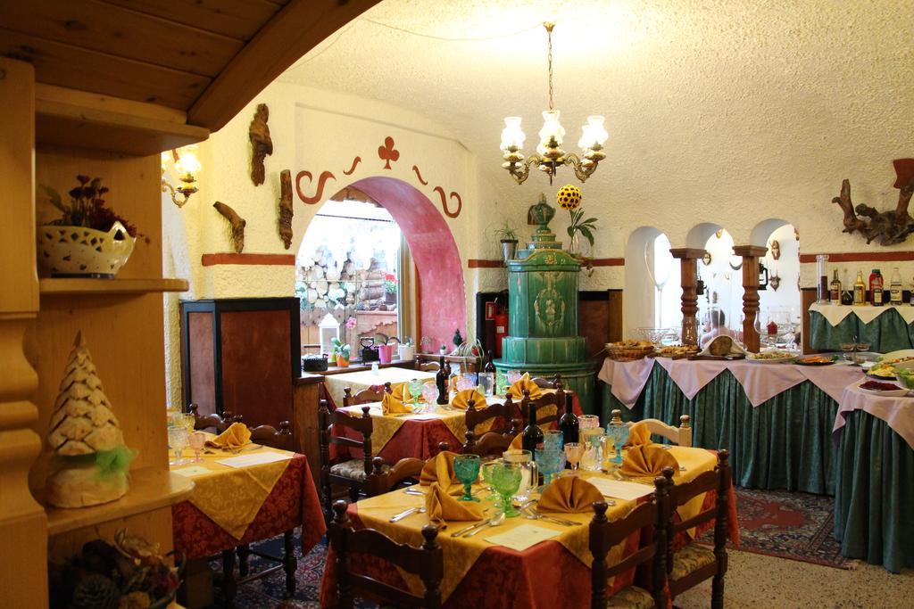 Hotel Ancora Castello-Molina di Fiemme Εξωτερικό φωτογραφία