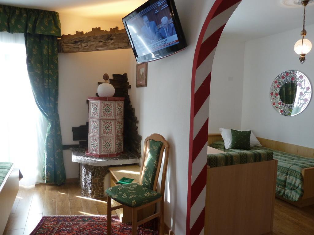 Hotel Ancora Castello-Molina di Fiemme Εξωτερικό φωτογραφία