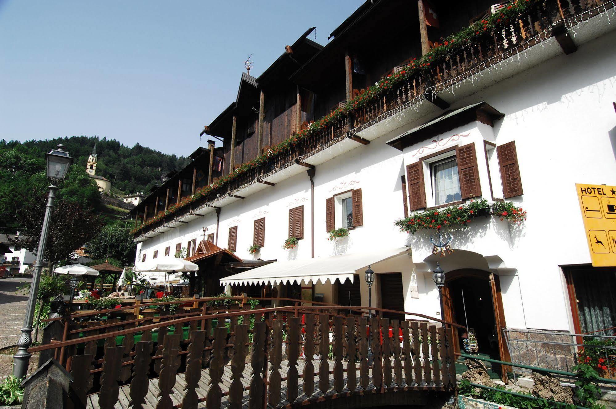 Hotel Ancora Castello-Molina di Fiemme Εξωτερικό φωτογραφία