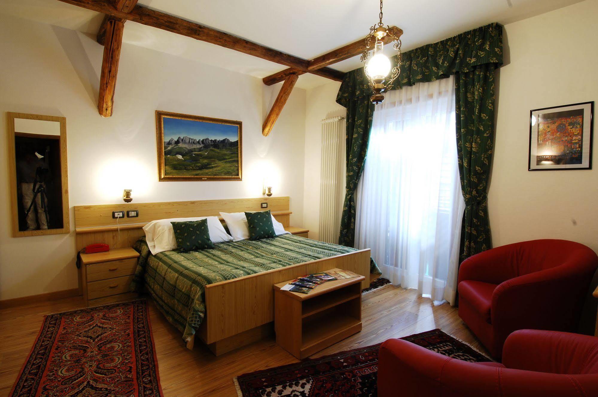 Hotel Ancora Castello-Molina di Fiemme Εξωτερικό φωτογραφία